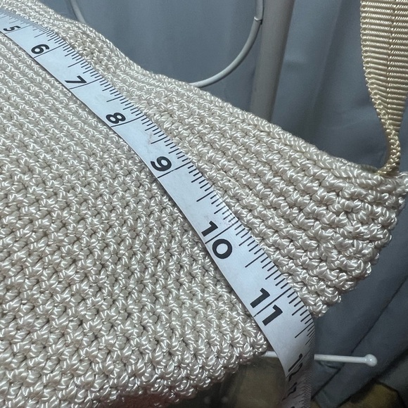 The Sak Cream Woven Shoulder Bag with Bohemian Charm - Picture 4 of 12